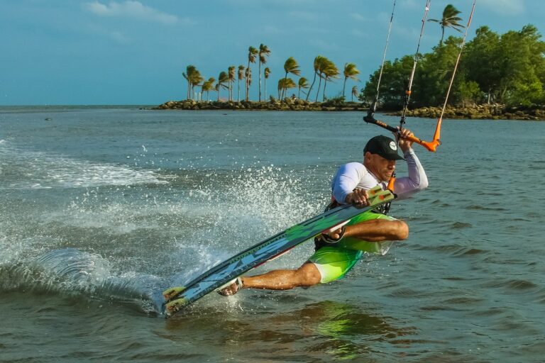 Czy samodzielna nauka kitesurfingu ma sens